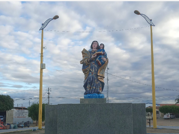 RESTAURAÇÃO DA ESTÁTUA DE SANTANA